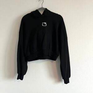 Forever 21 x Hello Kitty Black Cropped Hoodie L Cyber-Y2K Sanrio-Core Coquette